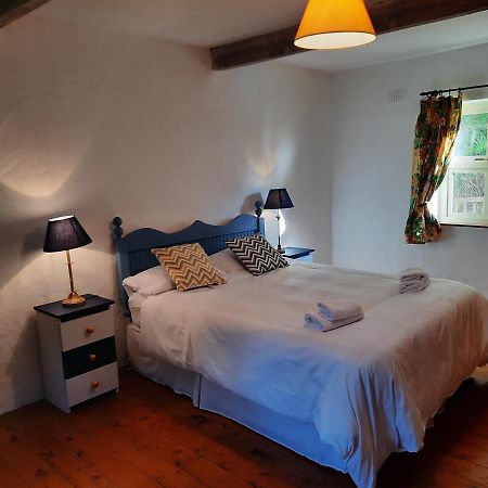 Cheerful Cottage Westport Luaran gambar